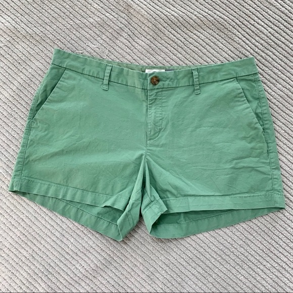 Old Navy Sage Green Shorts Size 12 - Picture 4 of 13